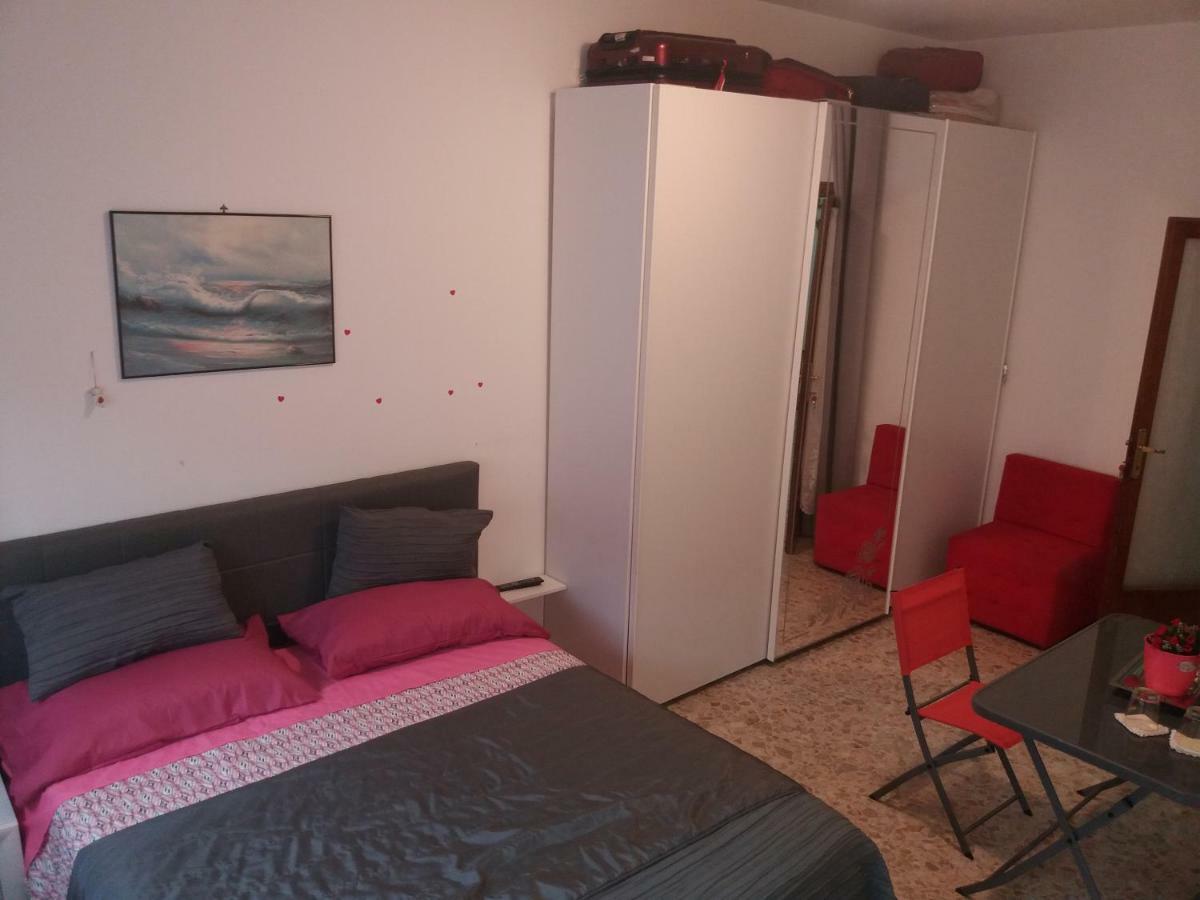 Appartamento Apartament Silvy Trastevere Roma Esterno foto