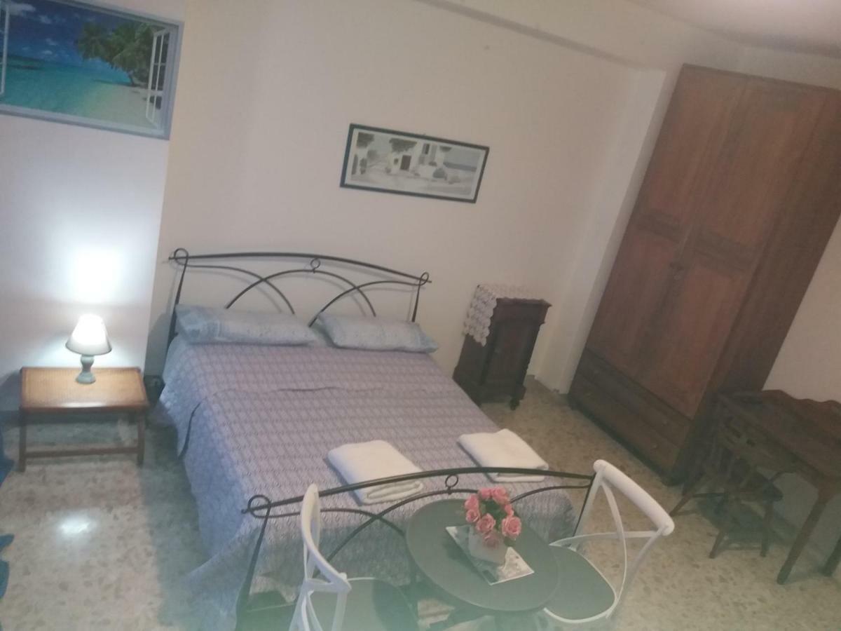 Apartament Silvy Trastevere Roma Esterno foto